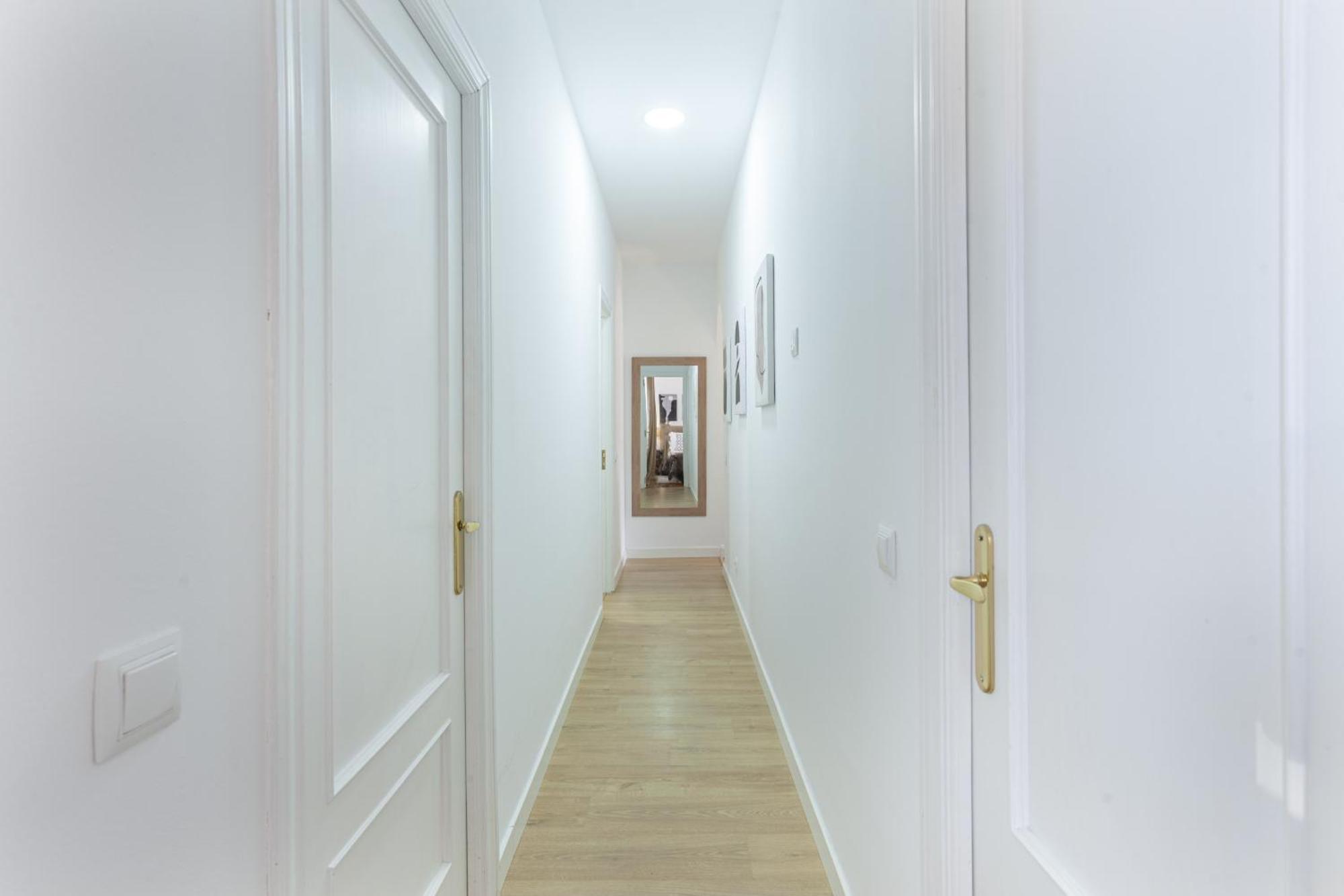 Apartamento Santa Ana Place En מדריד מראה חיצוני תמונה