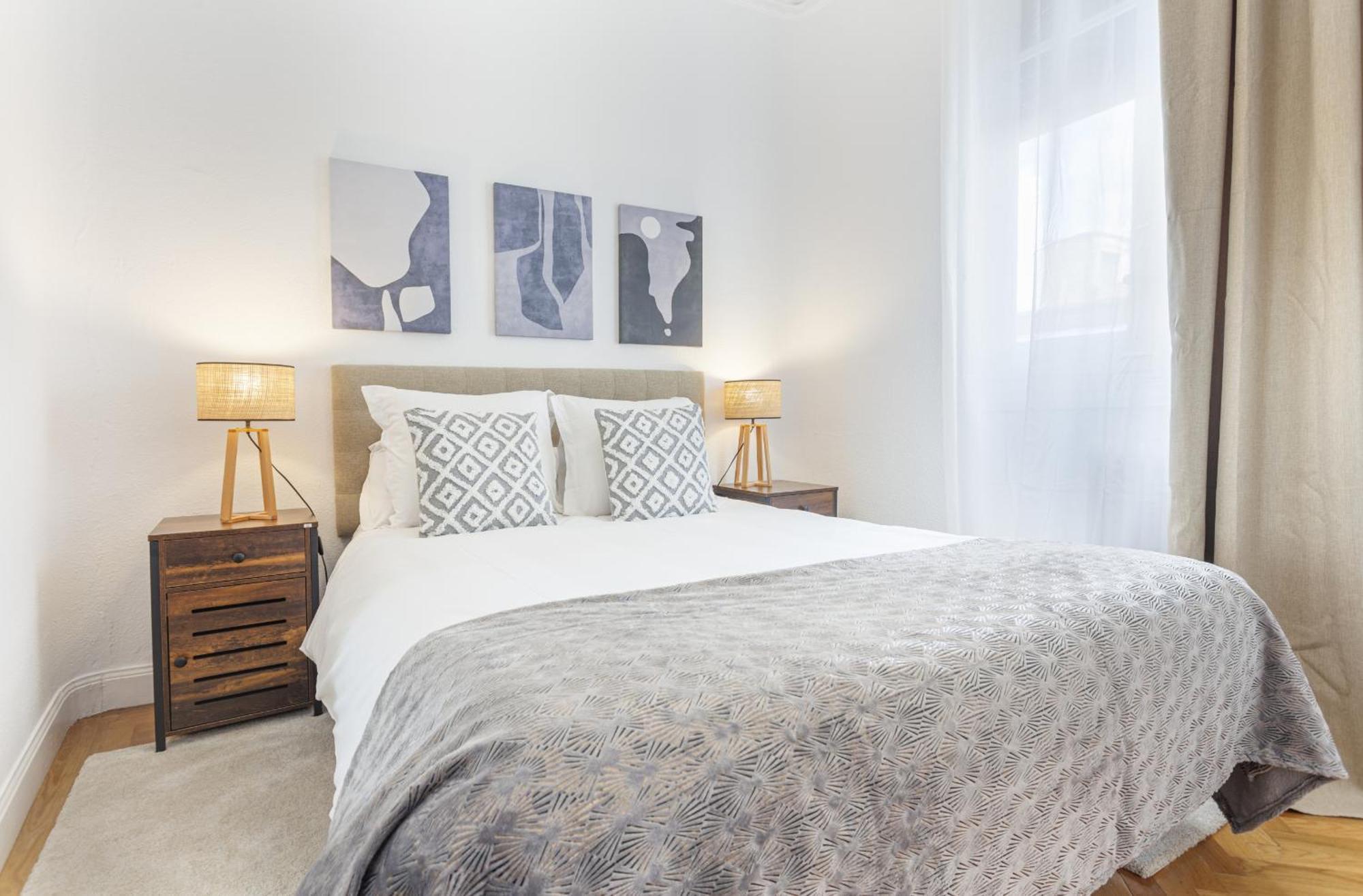 Apartamento Santa Ana Place En מדריד מראה חיצוני תמונה